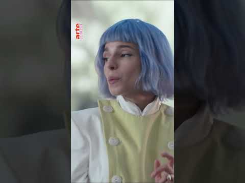 L'Impératrice brings a touch of French chic to your day 👑 #impératrice #shorts – ARTE Concert