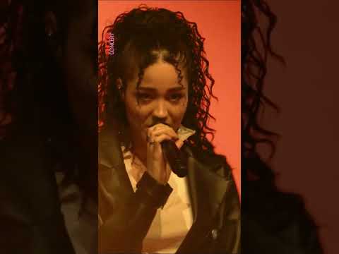 Rising star of German pop Cloudy June breaks the rules at Eurosonic Festival! – ARTE Concert