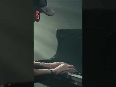 Yann Tiersen shines at Piano Day 2025 with his amazing talent and his latest album ✨ – ARTE Concert