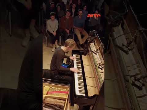 Guillaume Poncelet et le piano : une histoire d’amour évidente à admirer au Piano Day – ARTE Concert