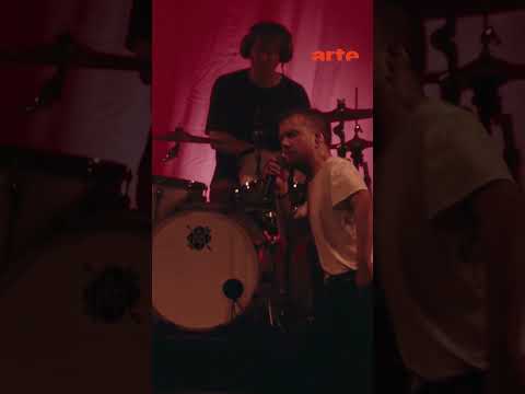 La Dispute mêle spoken word, cris & post-hardcore à leur concert au Hellfest #hellfest –ARTE Concert